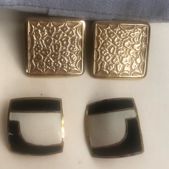 Two pair Vintage 60’s Clip on Earrings - Picture 2 of 7